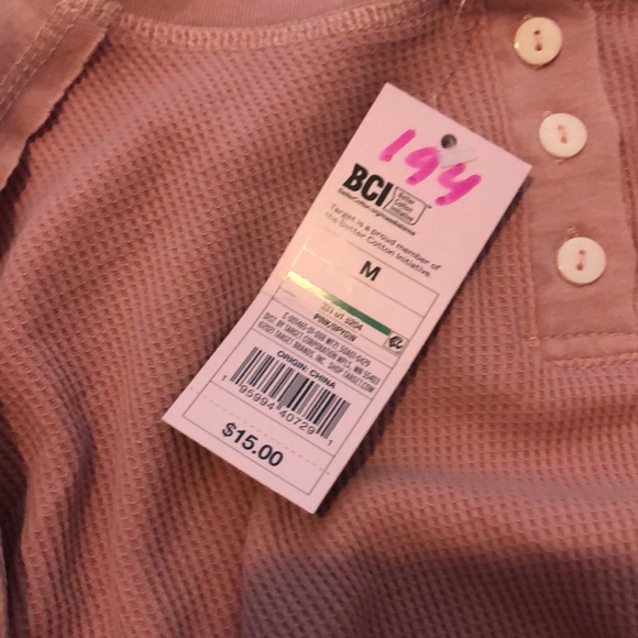 NWT 4 item bundle Medium - Picture 4 of 5